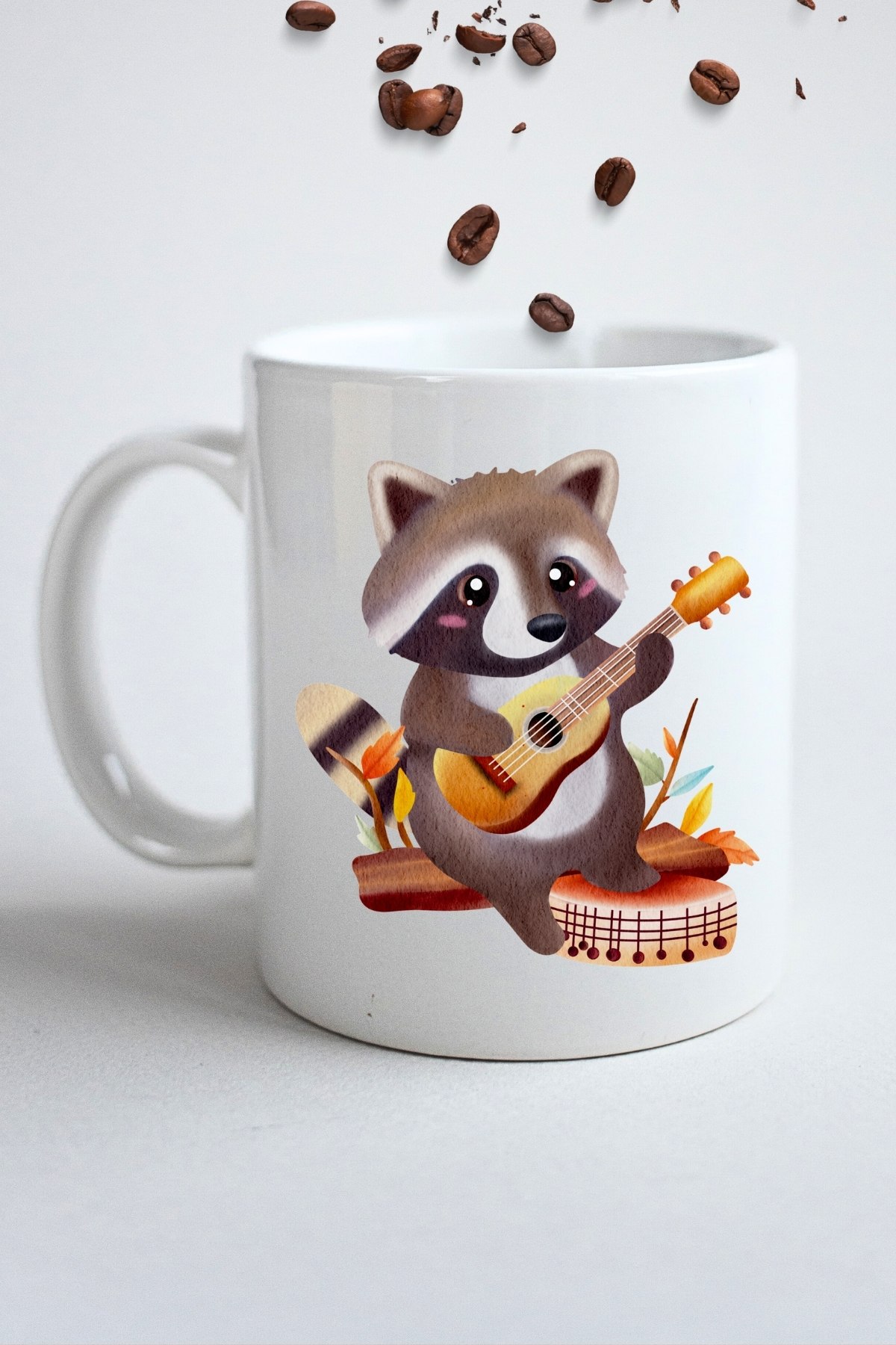 Gitar Çalan Rakun Cute Raccon Baskılı Hediye Kupa Bardak Porselen Çay Kahve Fincanı