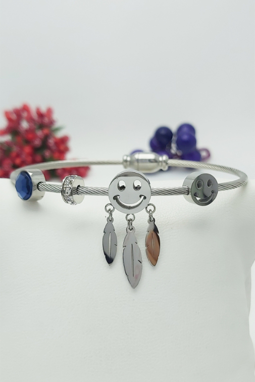 Gümüş Kaplama Smile Charmlı Çelik Bileklik 19,5 cm