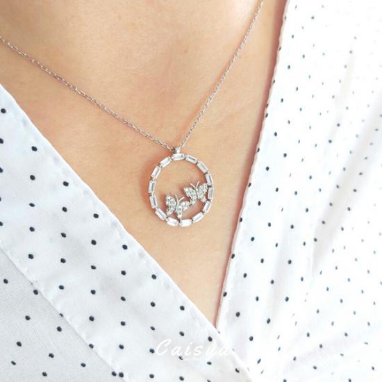Baget Taşlı Kelebek Yuvası Gümüş Kolye