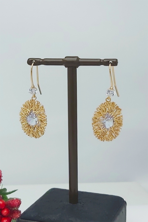 Rose Altın Kaplama Vip Seri Kararmaz Zirkon Taşlı Oval Küpe 2,5 cm