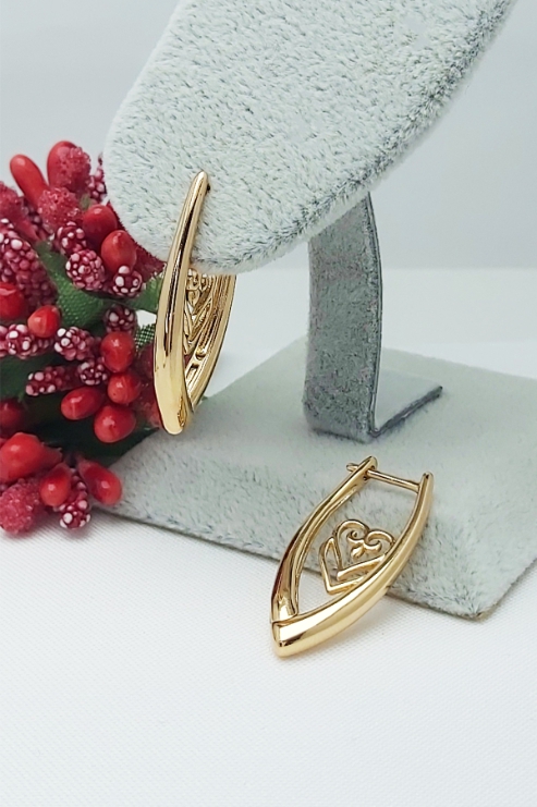 Rose Altın Kaplama Vip Seri Kararmaz Kalp Motifli V Küpe 2,8 cm