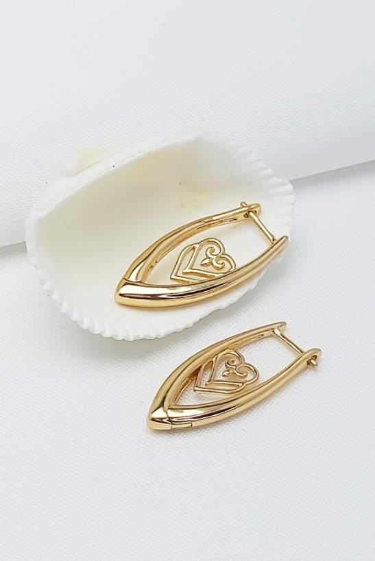 Rose Altın Kaplama Vip Seri Kararmaz Kalp Motifli V Küpe 2,8 cm