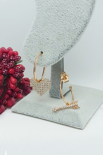 Rose Altın Kaplama Vip Seri Oklu Kalp Küpe 2,5 cm