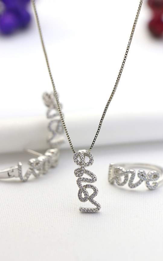 Love Kolye-Küpe-Yüzük Gümüş Set