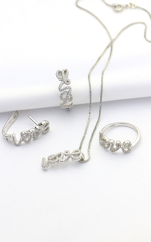 Love Kolye-Küpe-Yüzük Gümüş Set